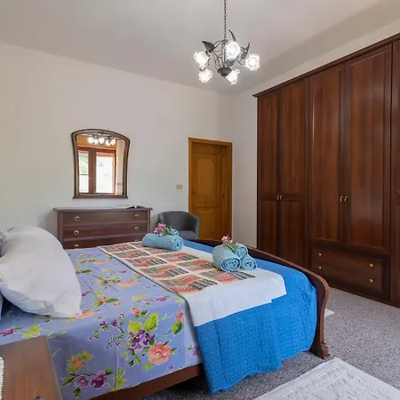 La Casa Nella Valle *