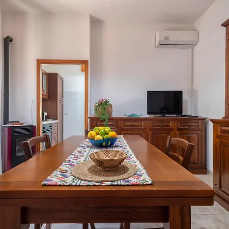 La Casa Nella Valle Osilo